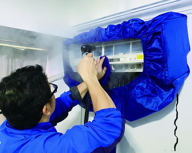 肇庆美居生活空调清洗端州家电清洗鼎湖洗衣机清洁高要太空能热水器保养